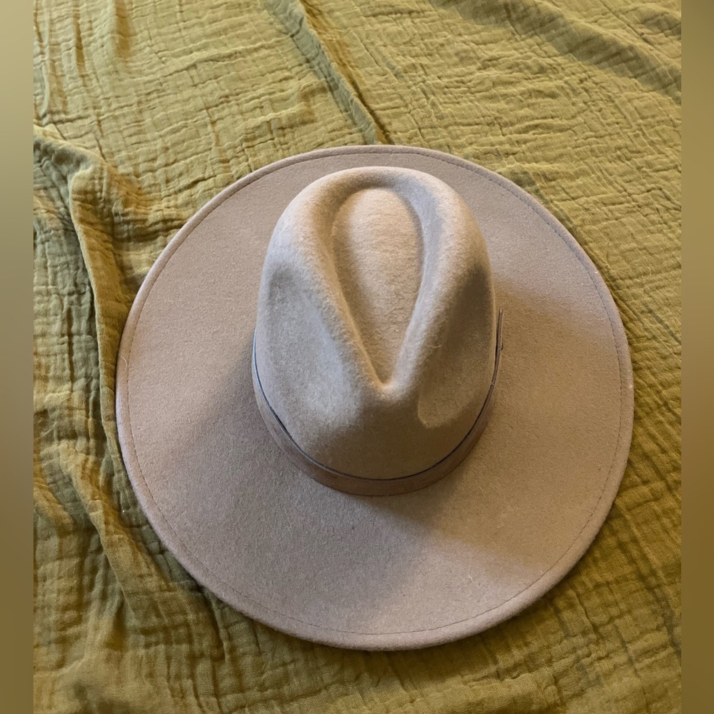 Carly Jean Los Angeles Benton Wool Hat, Tan